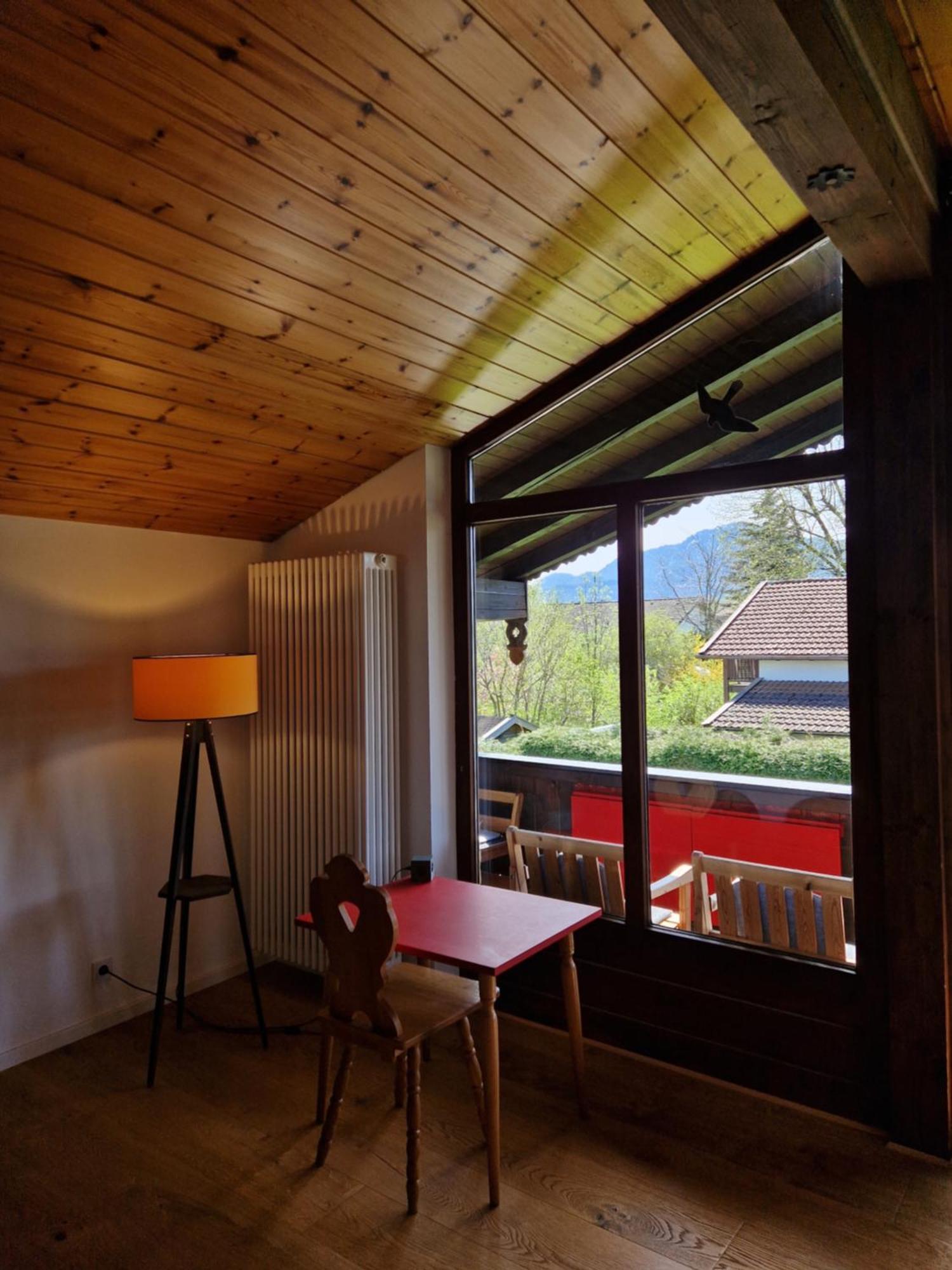 ÜberseeChalet Chiemgau 90 Qm 3 Zimmer Balkonアパートメント エクステリア 写真