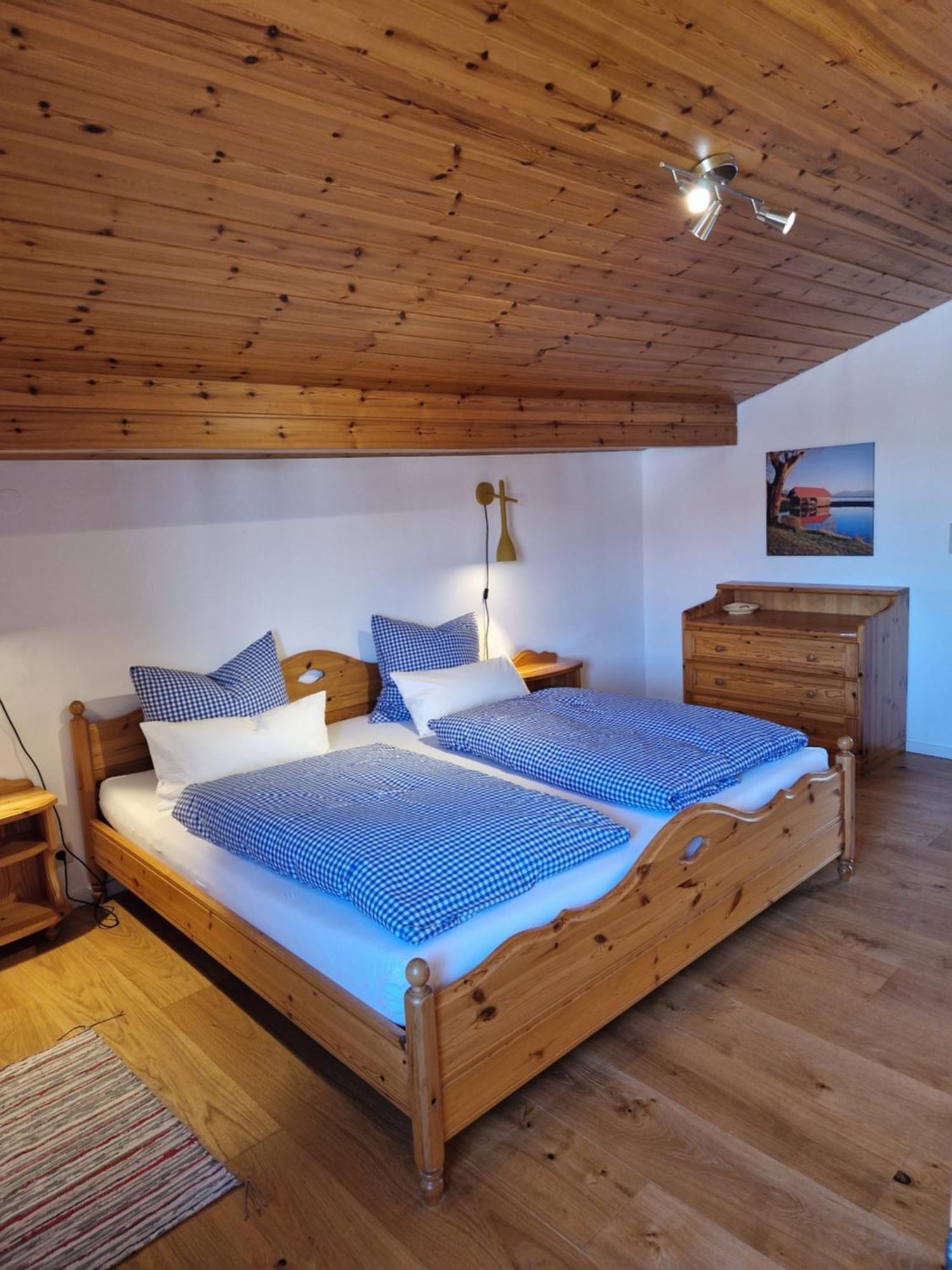 ÜberseeChalet Chiemgau 90 Qm 3 Zimmer Balkonアパートメント エクステリア 写真